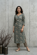 BRINDA KURTA COMBO - BOTTLE GREEN Size M | Veda Handcrafted Ethnic Wear